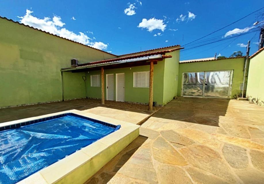 2 Suites Piscina, Area De Lazer, Currasqueira - 1 Km Do Centro Pirenópolis Esterno foto